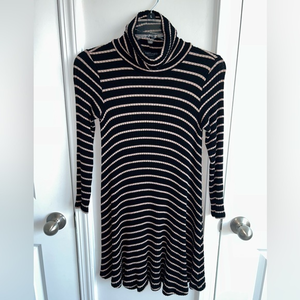American Eagle — Soft & Sexy‎ ribbed turtleneck dress, black & camel, sz XSMALL